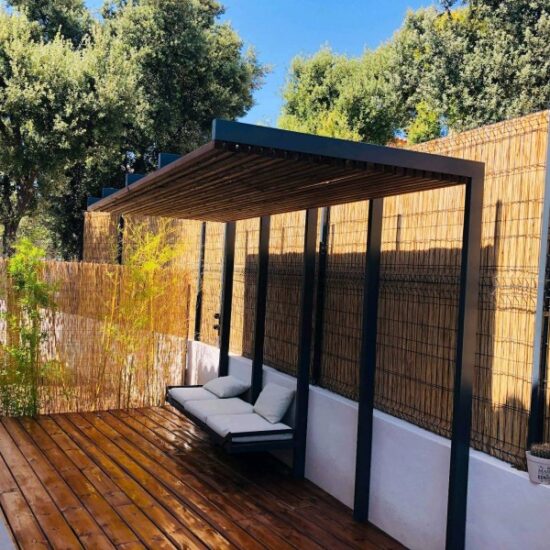 Création pergola au style moderne 1 - Pergolas - site CMT Métallurgie