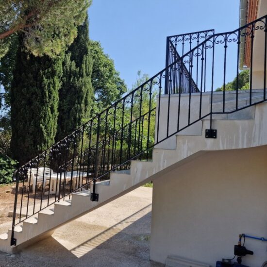 Garde corps pour terrasse de maison 5 - Garde-corps - site CMT Métallurgie