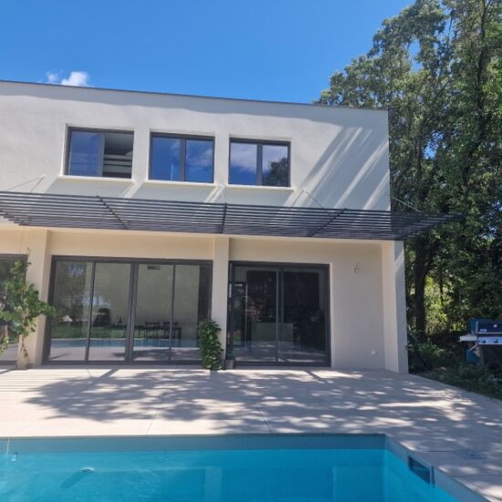 Pergola suspendu 5 -Pergolas - site CMT Métallurgie