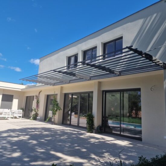 Pergola suspendu 6 -Pergolas - site CMT Métallurgie