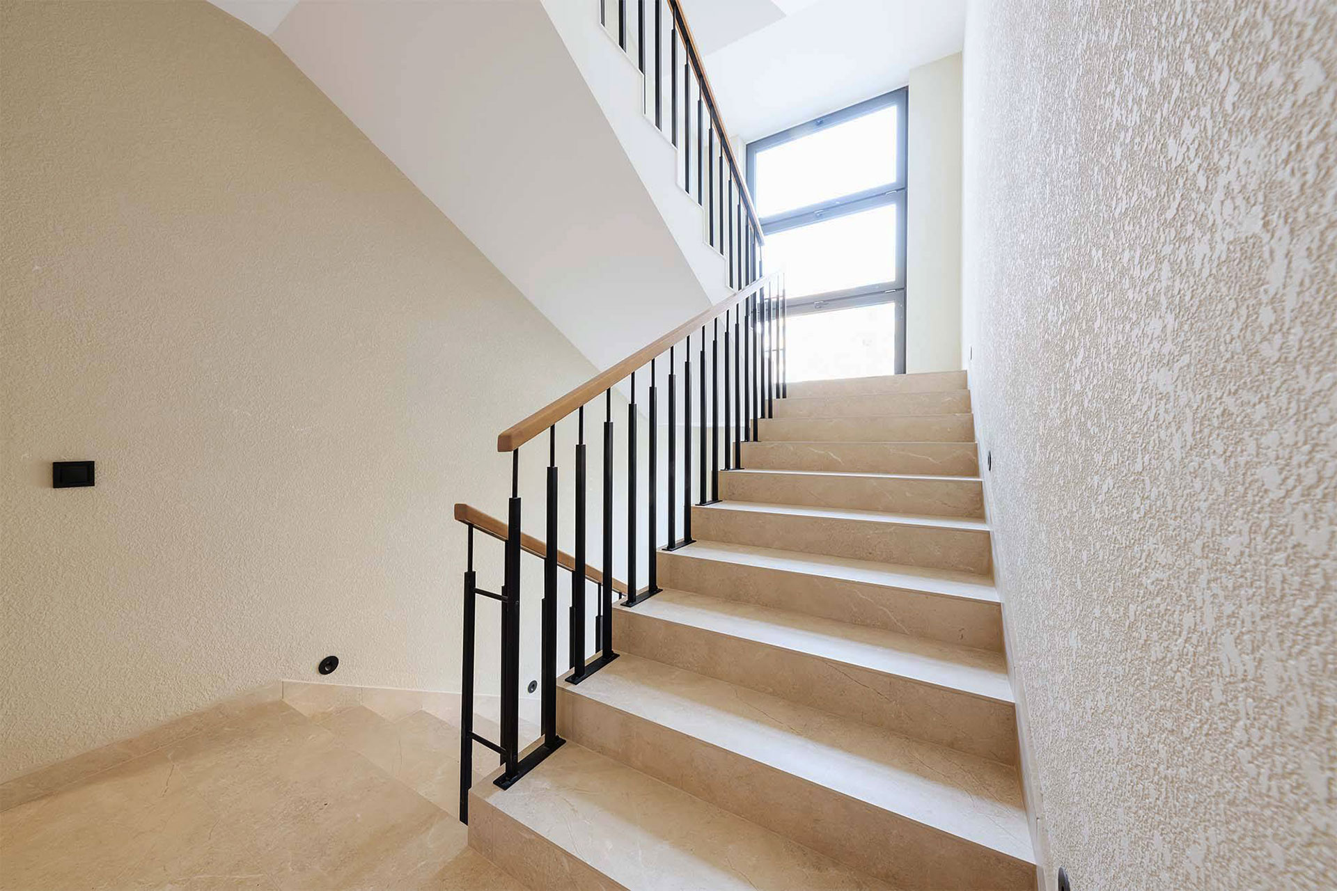 Slide - site CMT Métallurgie - ferronnerie et métallerie